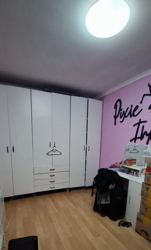 To Let 4 Bedroom Property for Rent in Bonteheuwel Western Cape
